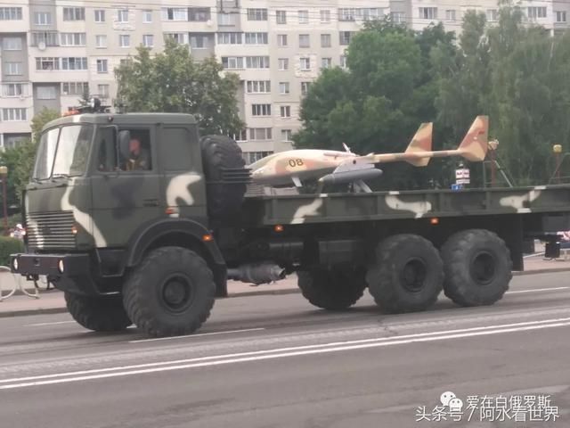 中国三军仪仗队首次参加白俄罗斯独立日阅兵彩