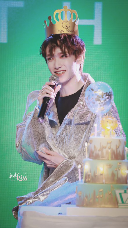 孙圻峻19岁生日会落幕，累计超120万酷狗粉丝刷屏打call