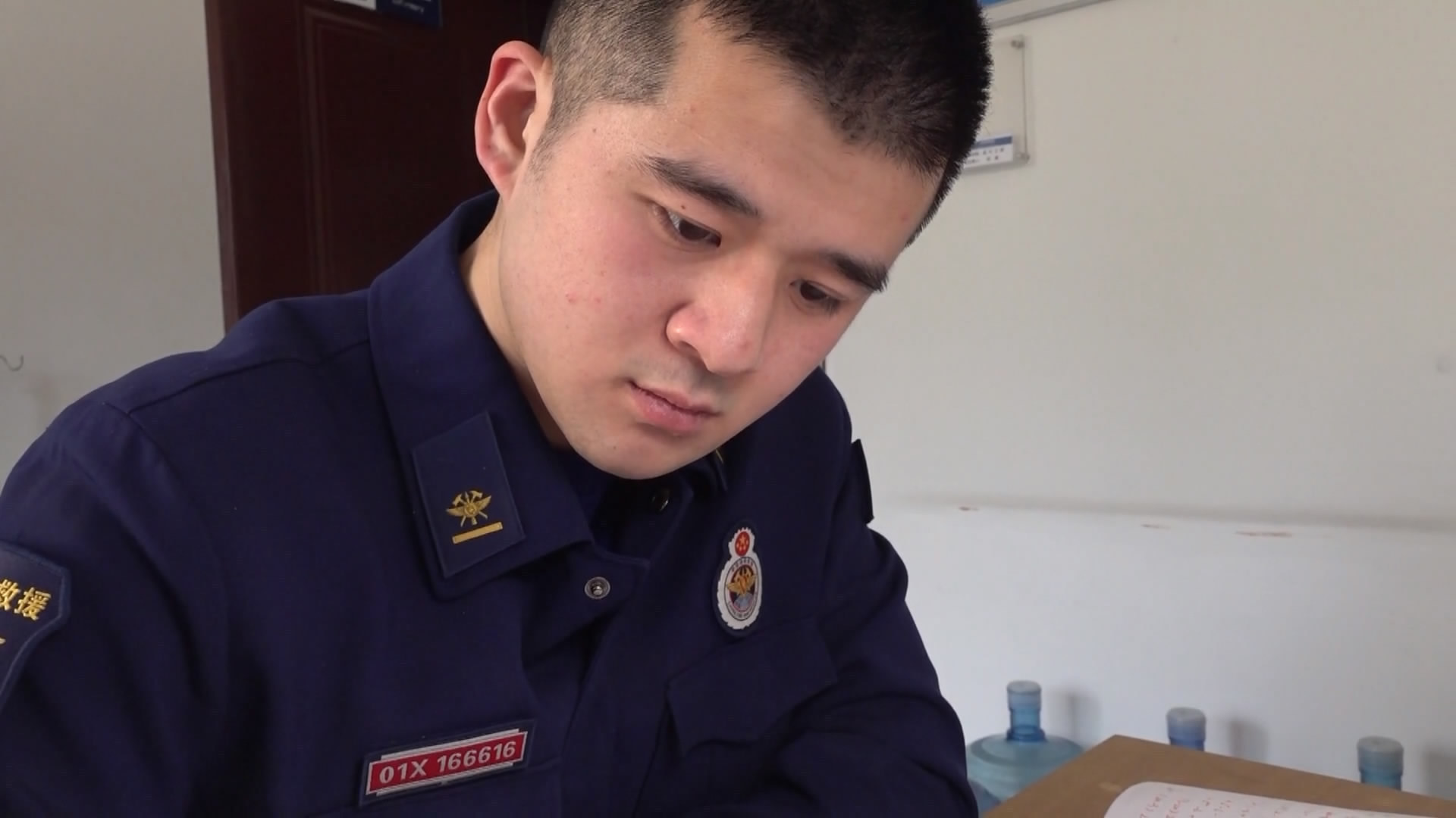 点赞！海淀消防员两次捐献造血干细胞，用爱点燃希望之光~