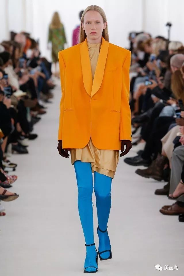 只要3位数,就能get李易峰周冬雨同款!