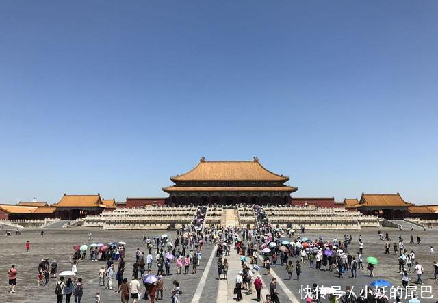 北京紫禁城为何改名叫故宫?