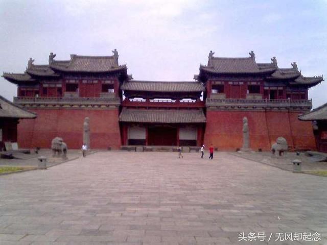 国学大师王国维请溥仪鉴定自己收藏的古董,溥