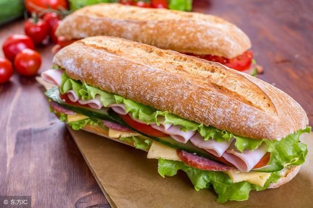 中国直飞2小时就到的国家,去一次相当于玩遍马