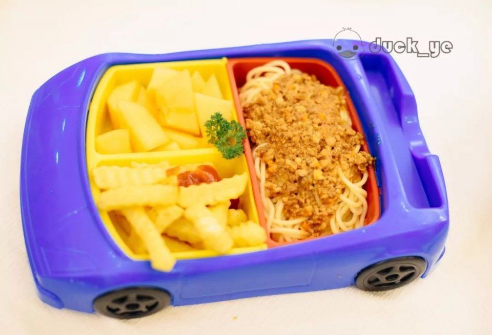 用老板拼音拆成店名,以为只有西餐,原来我错了