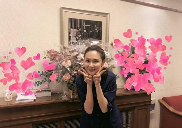 为生2胎打100多针 程莉莎谈爱情观惹应采儿惊