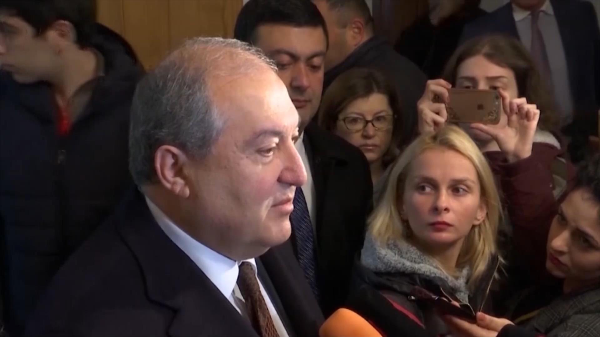 亚美尼亚总统萨尔基相宣布辞职