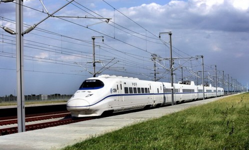 铁路局招人!2017年成都铁路局校园招聘107人