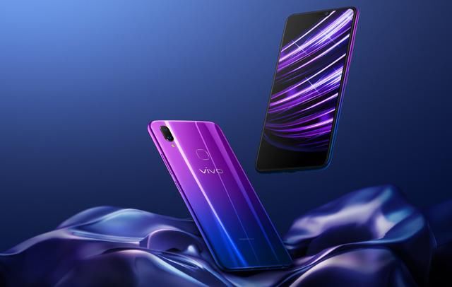 华为小米看呆:屏幕最大+屏占比最高+潮流配色