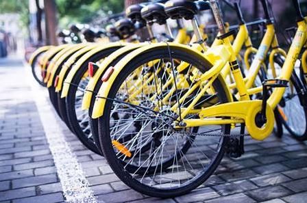 美团外卖拒招病毒肝炎骑手被疑歧视;ofo否认挪