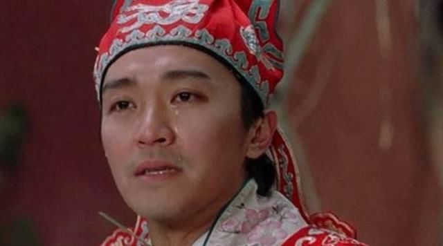 他可以无耻地给韩国人下跪,但周星驰却让日本