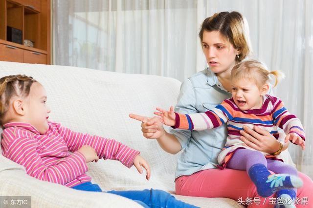 父母的这些行为会让孩子变的越来越没自信