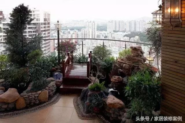 还买啥鱼缸,在阳台上砖砌一个鱼池,漂亮又拉风