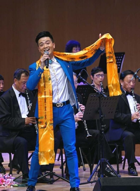 "长歌生声" 敖长生上海演唱会在上海举行