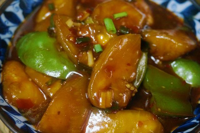 烧茄子的家常做法最好吃 t010854ffdc6ab1da0d.jpg?size=640x428