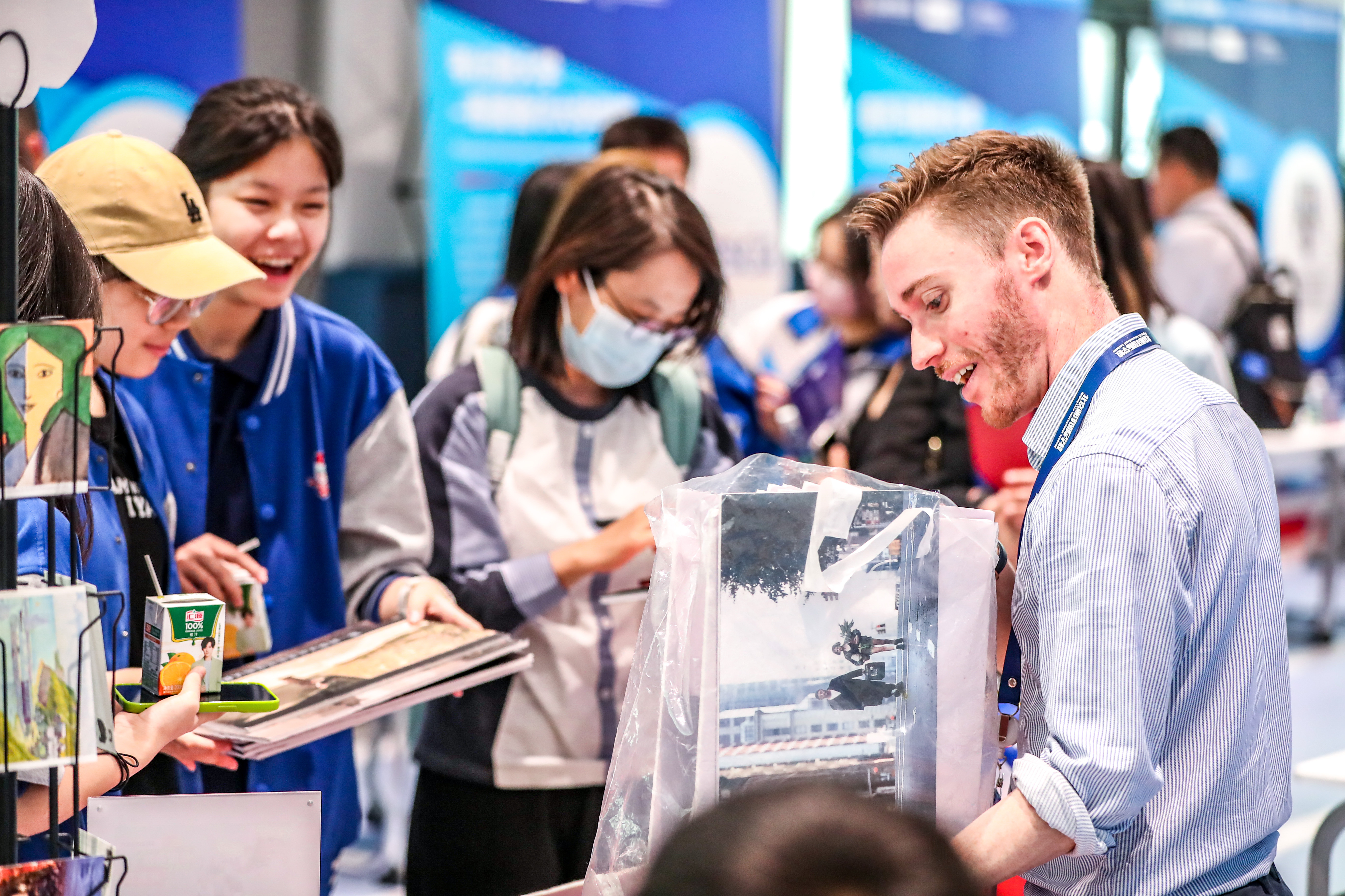 丰台区首次举办国际教育展