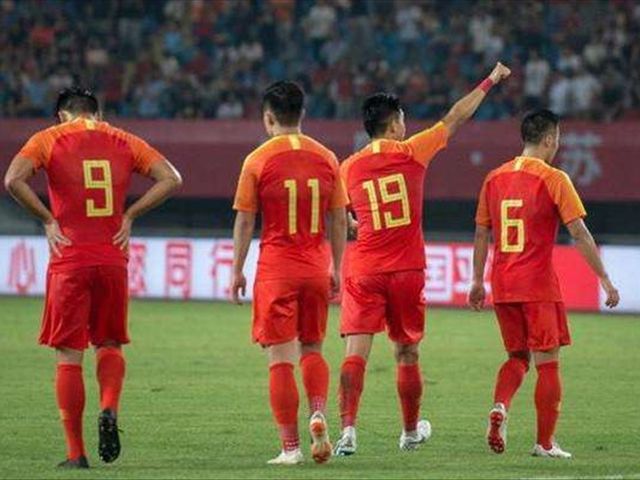 U23热身赛出现神级乌龙球,比韦世豪业余,随后