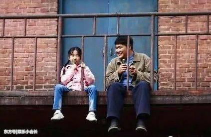 妈妈是国家一级演员,爸爸曾是小沈阳老板,儿子