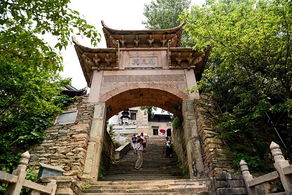 千年香火圣地湖北黄陂木兰山