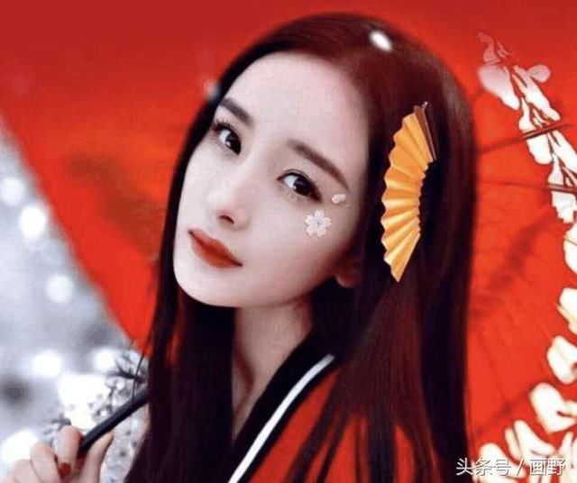 杨幂和服照出炉,诈捐门期间去日本就是为了这