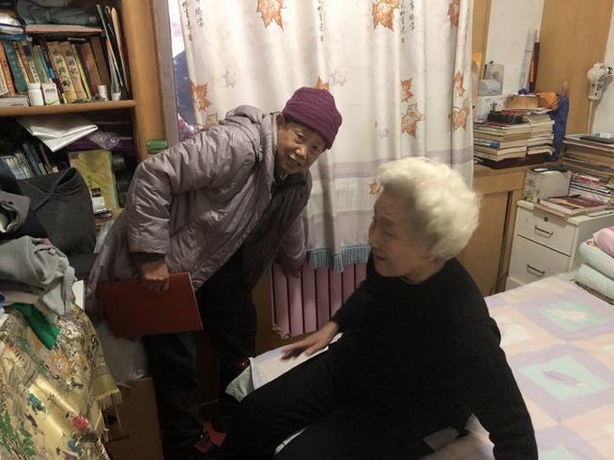 北京正式供暖首日 居民反映:今年暖气还是“热一半” 北京正式供暖首日 居民反映:今年暖气还是“热一半”