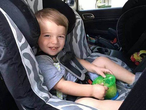 育儿知识:安全出行,带孩子你必须了解这些