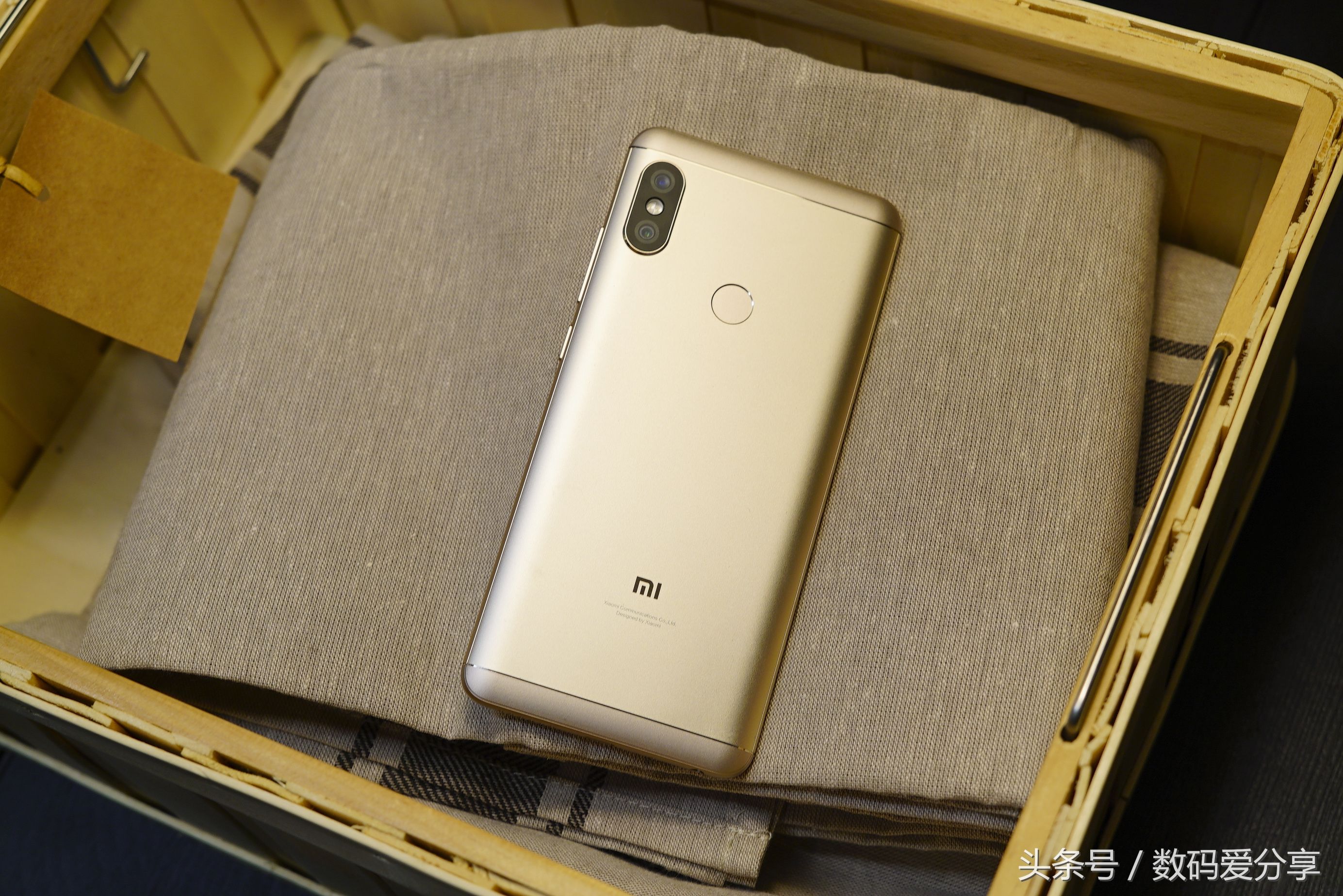 小米推新版红米Note5,价格依旧1699,但储存空