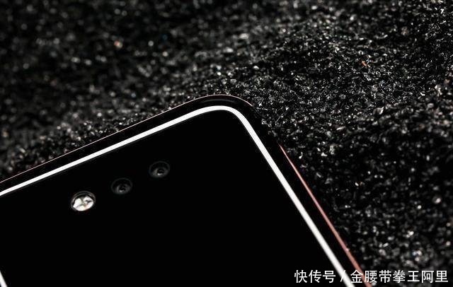 华为这款手机-- 真是给我们中国人涨脸了!