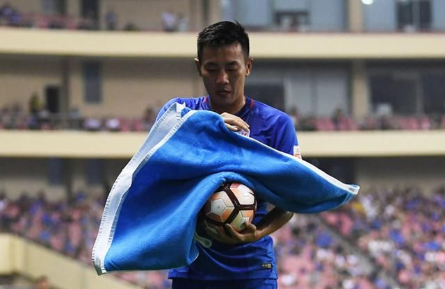 一方引入兽腰存在回避条款;秦升归乡效力只为