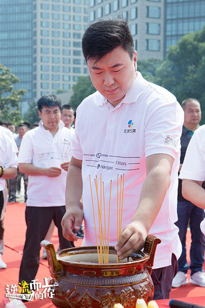 《逆流而上的你》开机 马丽惨当妈演绎女性