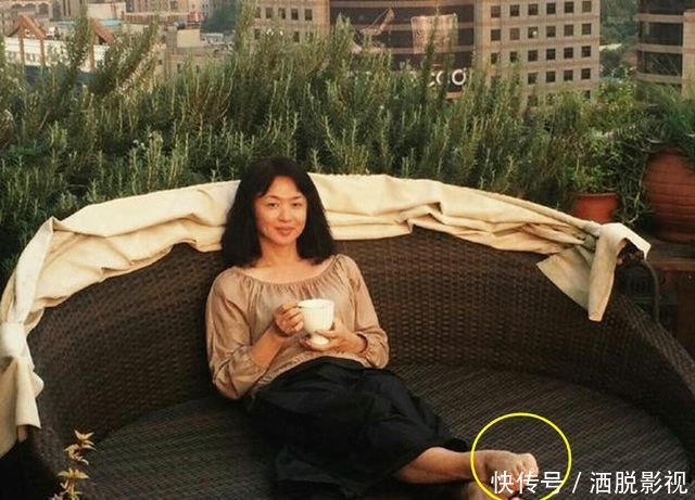 不想穿高跟鞋的女星!王子文命苦,金星脚变形,赵