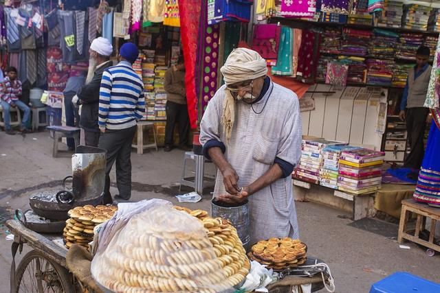 印度人问:为什么与中国相比,印度的国内生产总