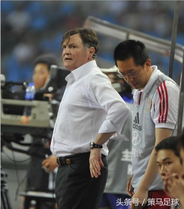 里皮前任再谈国足:当年惨案不能怪我,中国球员