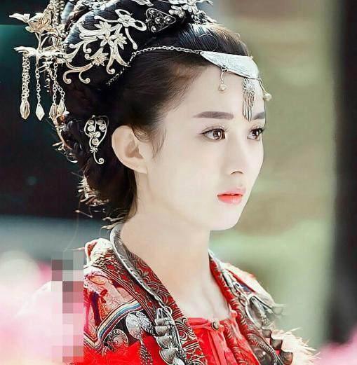 赵丽颖发微博骂人,知道原因后,可是大家都站在