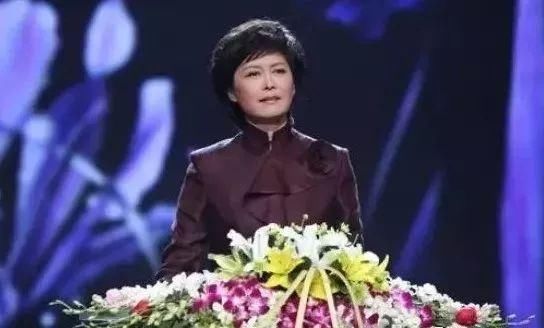 敬一丹:30岁我才读了北广研究生,想要改变,什么