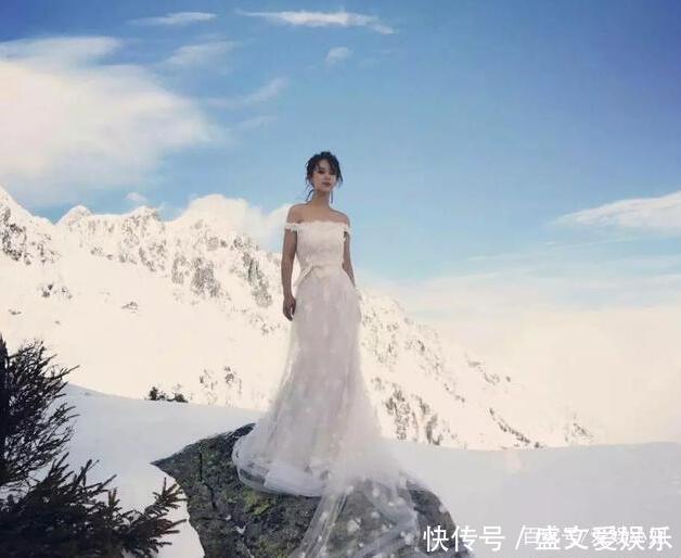 张一山过生日,杨紫零点发微博送祝福,山哥回一