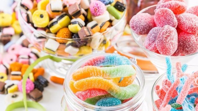 吃带人工色素食物导致胃癌？真相是