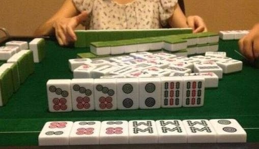 湖北严打赌博,刚刚公布举报电话!亲戚带彩娱乐