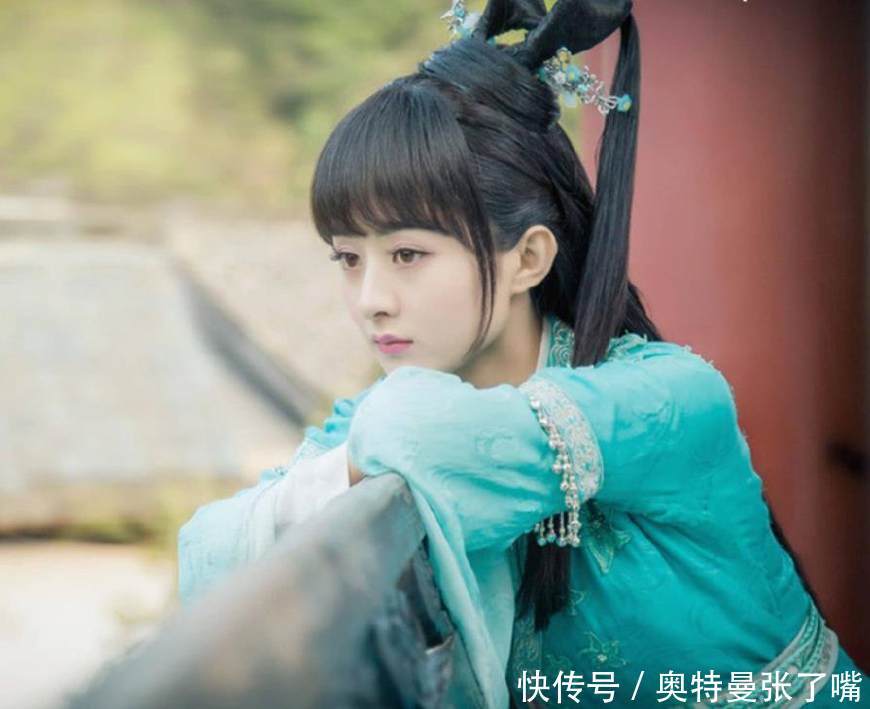 赵丽颖罕见更新微博,用国产手机引称赞,新照片