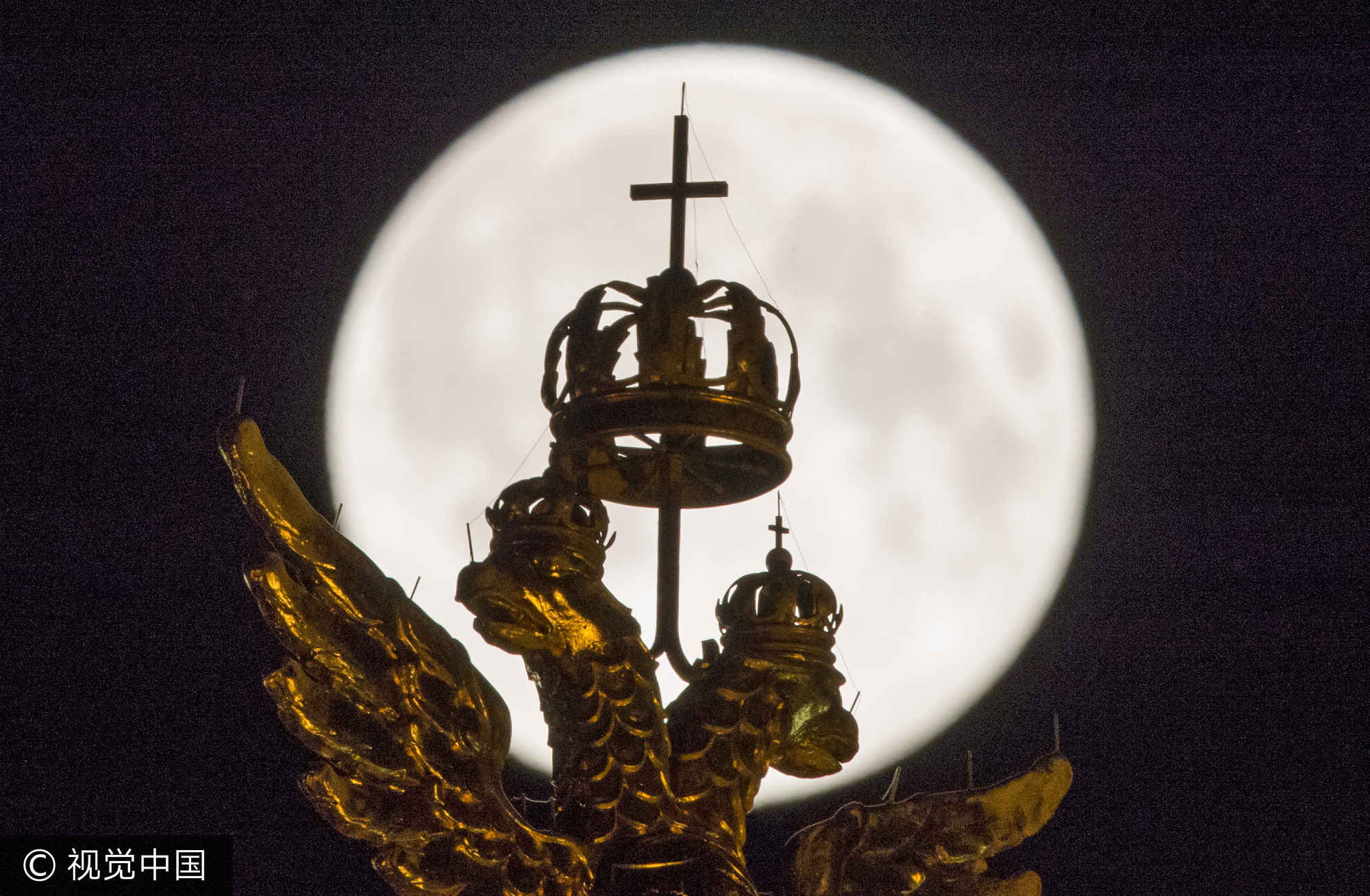 2014年8月10日,俄罗斯莫斯科,超级月亮。