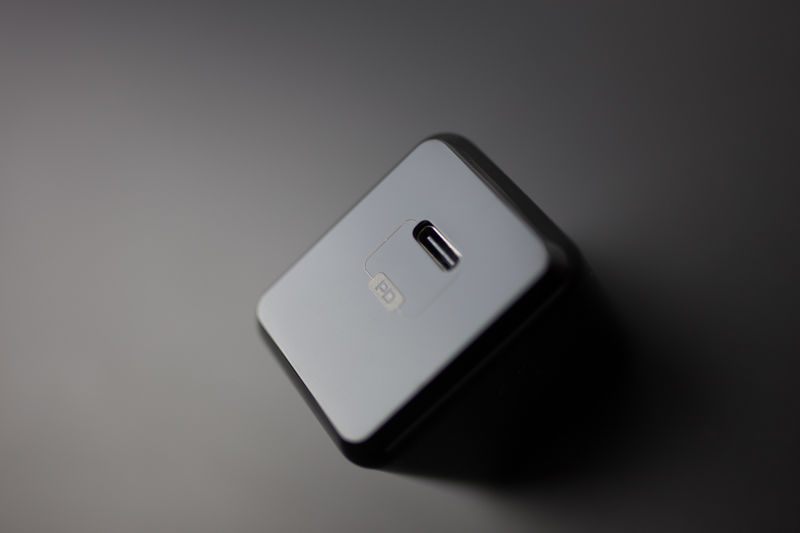 iPhoneX,iPhone8而生!图拉斯PD3.0充电器