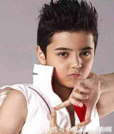 《星光大道》阿尔法植发成功,重回颜值巅峰,撞