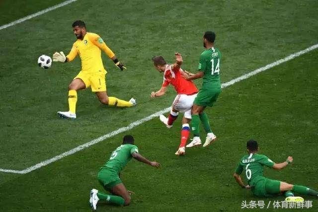国足真不如沙特?16年前被德国8比0,如今被俄