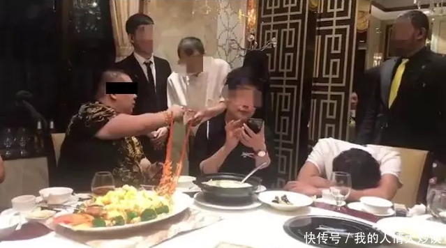 网曝马来西亚王子澳门赢下2000万,见人就送小