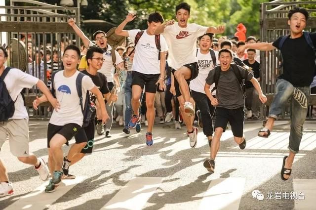 注意!各省市2018年高考成绩查询时间已公布,看