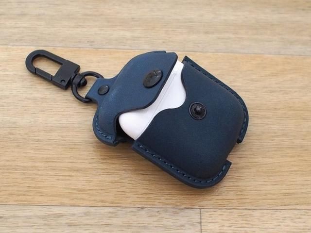 elve south推出高级皮制AirPods充电盒保护套