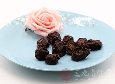 女生左手臂酸痛是癌症吗 吃这些可以预防癌症