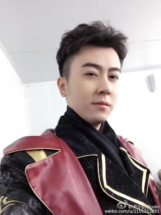 蛇哥万字长文控诉斗鱼,斗鱼官方宣战蛇哥,五五