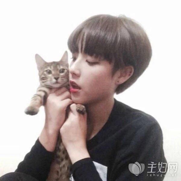 女生超短发帅气清爽 但你的脸型适合剪吗