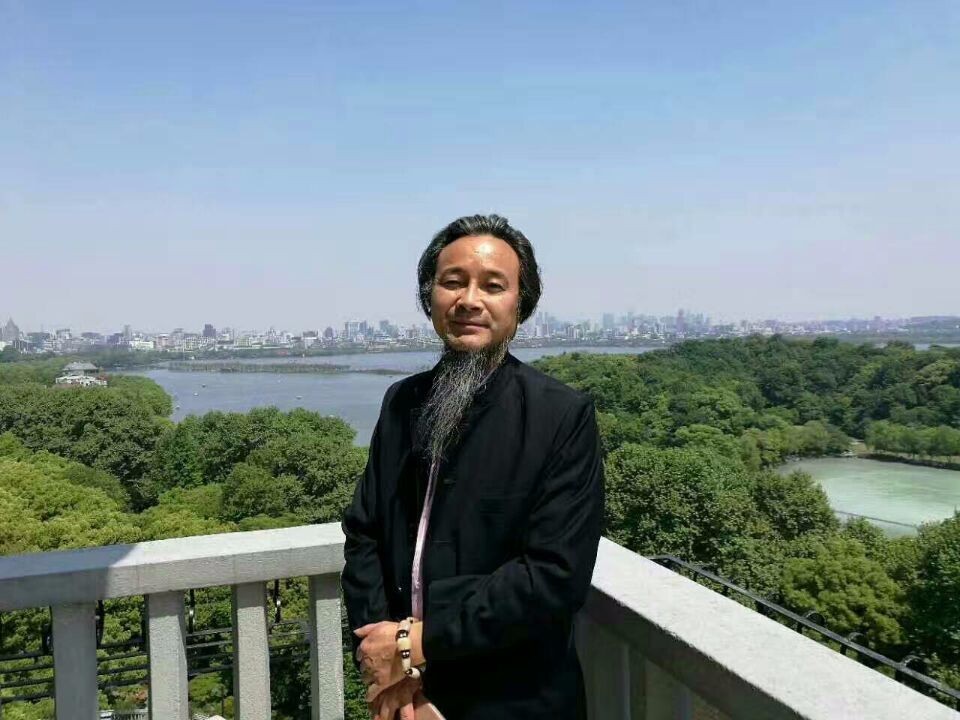 中国民族书画研究院副院长||金晓海