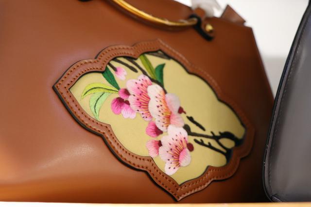 苏州80后新锐绣娘吴昊僖心语心愿:让苏绣飞入